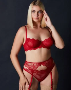 Anais Low Balconette Bra: Scarlet