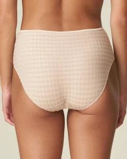 Avero Full Brief