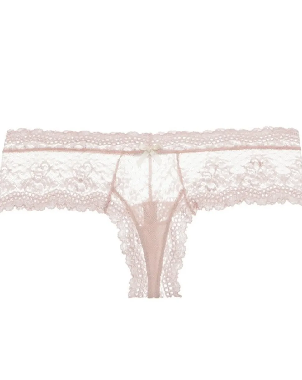 Colette Boythong: Size L