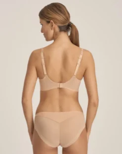 Every Woman Spacer Bra - Size 38C, 38F