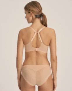 Every Woman Spacer Bra - Size 38C, 38F