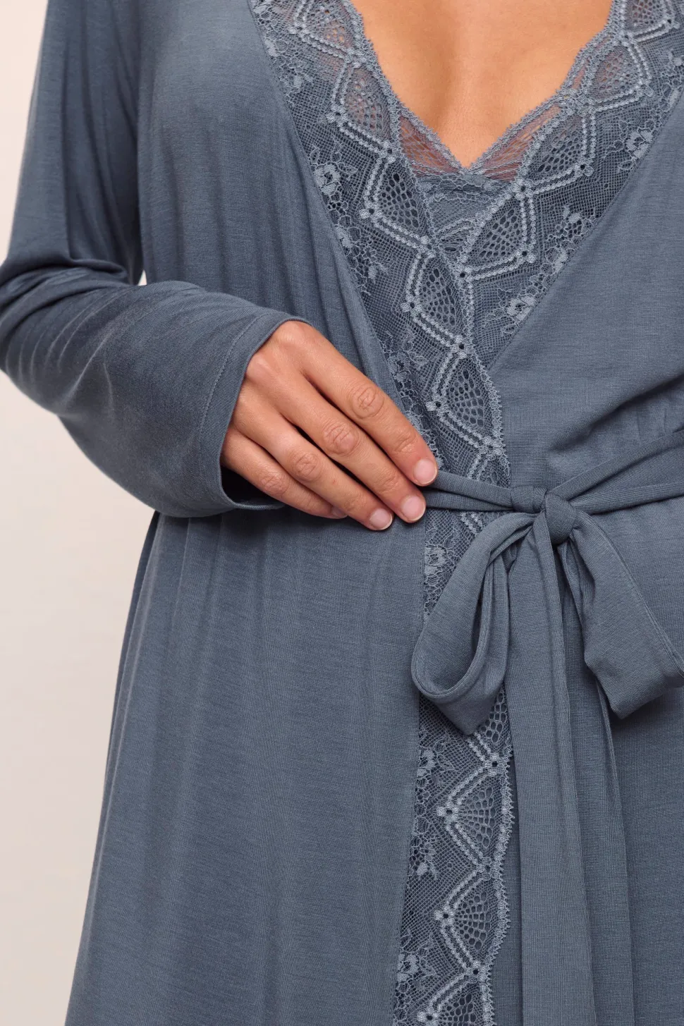 Georgina Modal Robe