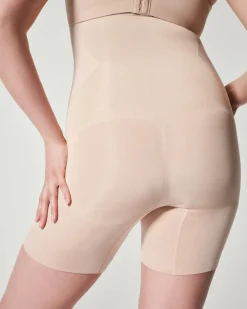 High-Waisted Mid-Thigh Short: OnCore Sculpting