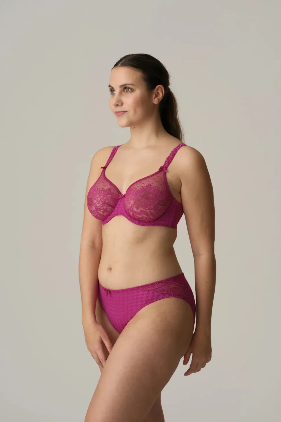 Madison Non-Padded Full Cup Seamless Bra: Fuchsia Size 38D, 40F