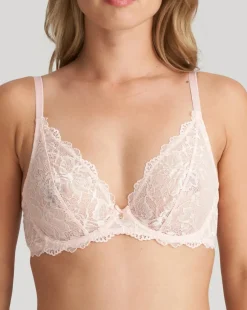 Manyla Plunge Bra: Size 36B, 38D