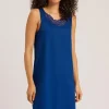 Naila Sleeveless Nightdress