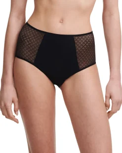 Norah Chic Full Brief