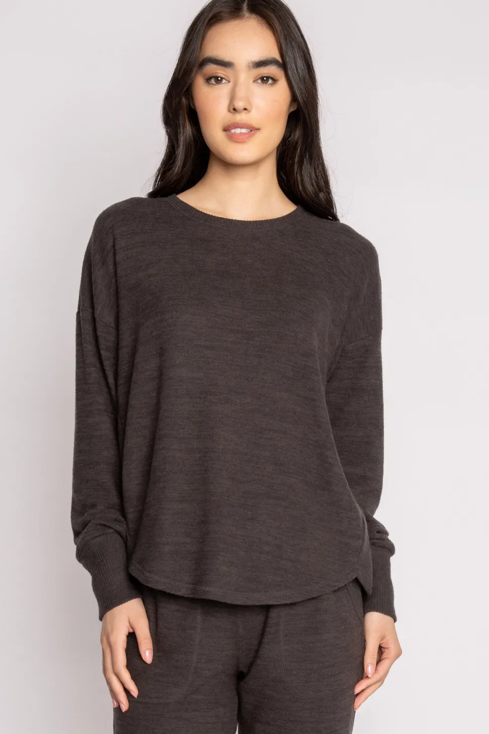Peachy In Color Lounge Set: L, XL