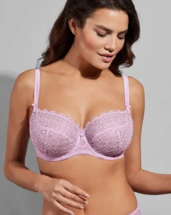 Romy Low-Necked Bra