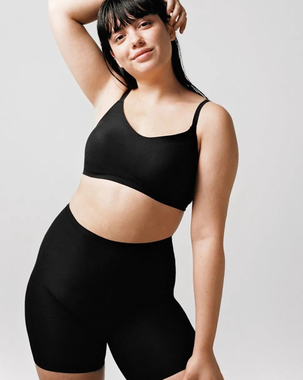 Soft Stretch Mid-Thigh Short