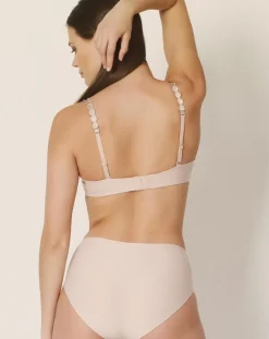 Tom Full Brief