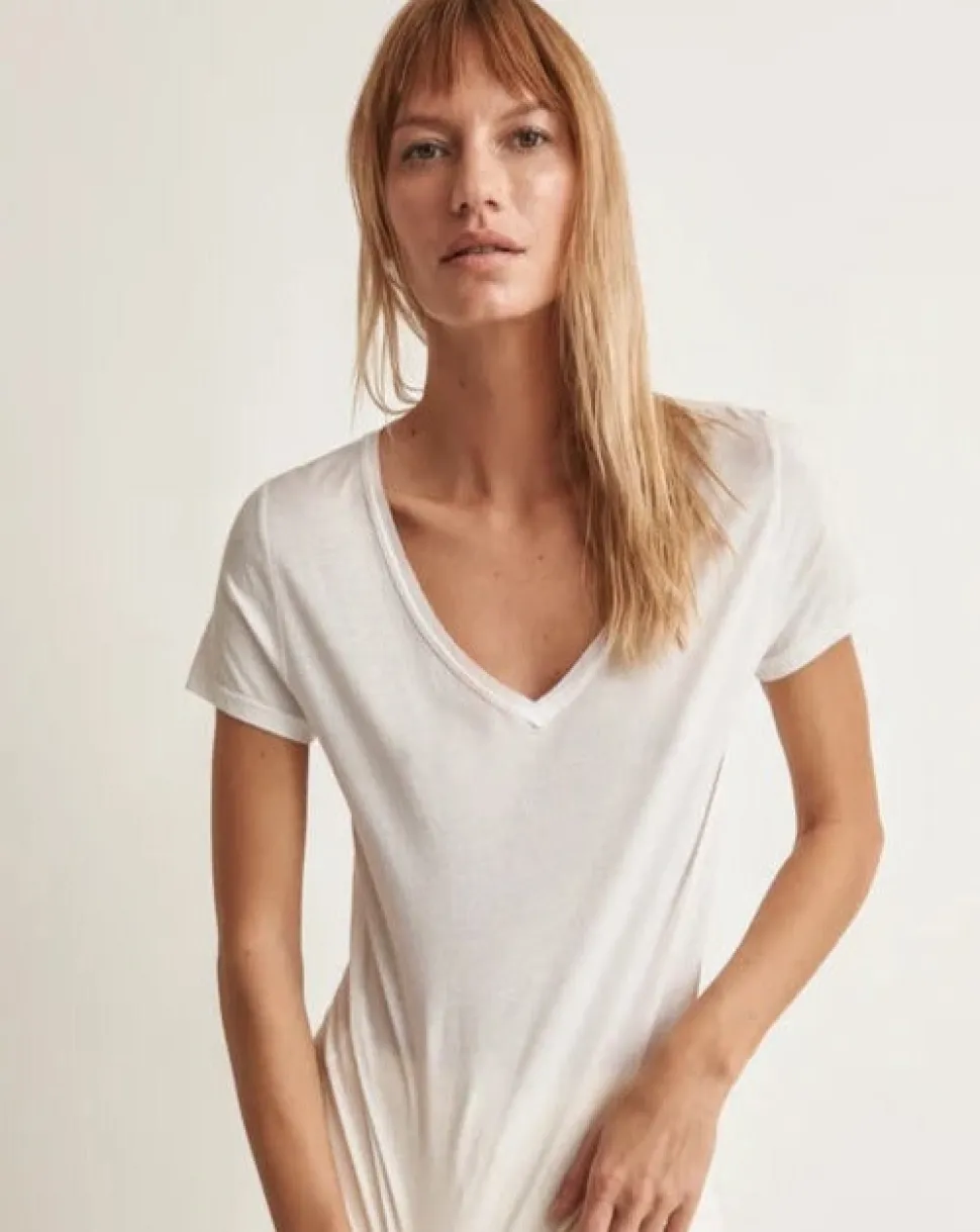 V-Neck Easy Tee